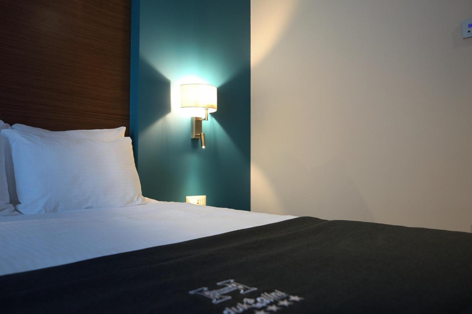 Hotel Dukagjini Peje Extérieur photo